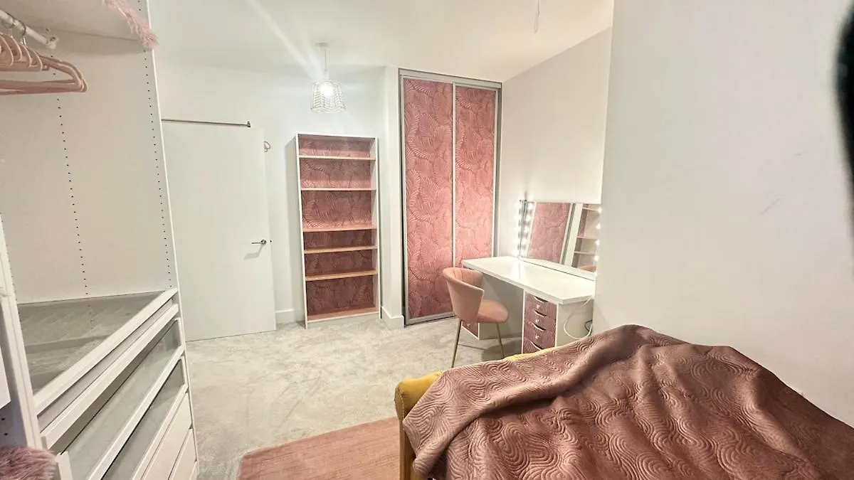 Apartment The Pink Perfect Place Abbey Wood